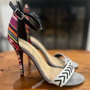 Chinese Laundry Z Lovely Holiday Heels 8.5